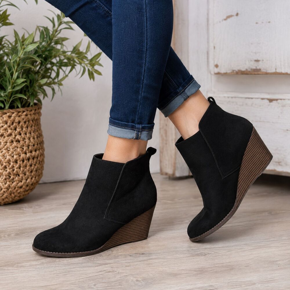 Merona Womens Size 8 Black Suede Wedge Ankle Boots 3.25" Heel Booties